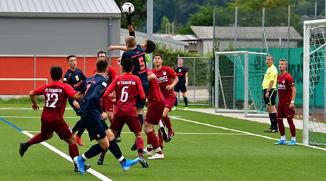 Bild 11: JFV Region Laufenburg setzt sich im über drei Stunden dauernden Pokalmarathon mit 18:17 durch &ndash; und wir haben Bilder!