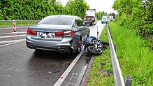 Die Unfallstelle nahe Uhldingen-Mühlhofen: Hier der B31 kollidierte am Dienstagmittag eine Motorradfahrerin mit einem Auto.