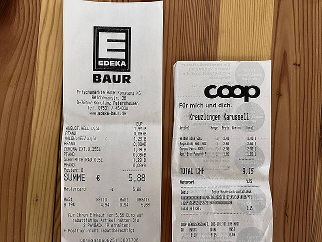 Auf dem Kassenzettel sind die Preisunterschiede schwarz auf weiß zu sehen. 5,88 Euro inklusive Pfand kosten die vier Bier in ...