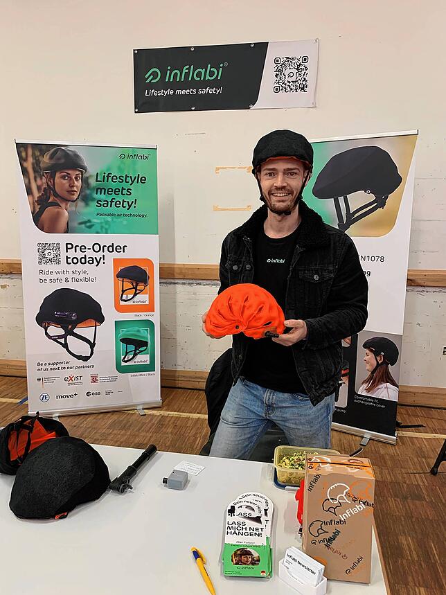 Das Startup Inflabi gewann 2023 das Erfinderlabor und stellt sich dieses Jahr mit eigenem Messestand vor, im Bild Jonas Engelhardt.