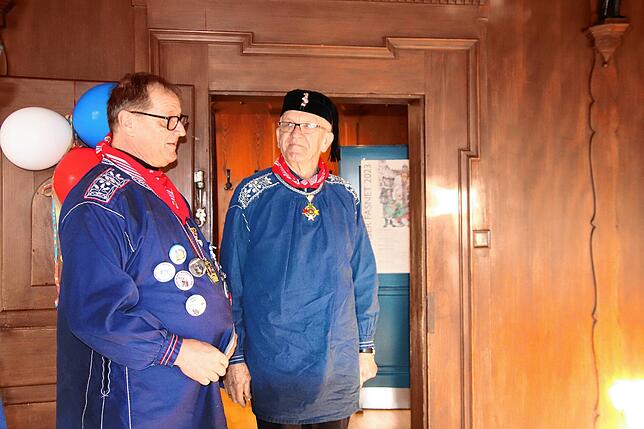 Bild 5: Fasnet: Und der Ministerpräsident feiert mit (1)