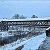 Der zugeschneite Siedlersteg muss wieder auf Vordermann gebracht werden. Die Sanierung der Brücke soll im Sommer 2022 erfolgen.