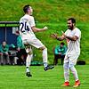 Tooor: Sebastian Schmidt (links) freut sich mit Gianpierre Notarpietro über das zwischenzeitliche 2:1 für den FC Erzingen, das Schmidt ...