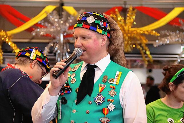 Tobias Mezger von der Narrenzunft führte als Moderator durch den Nachmittag.