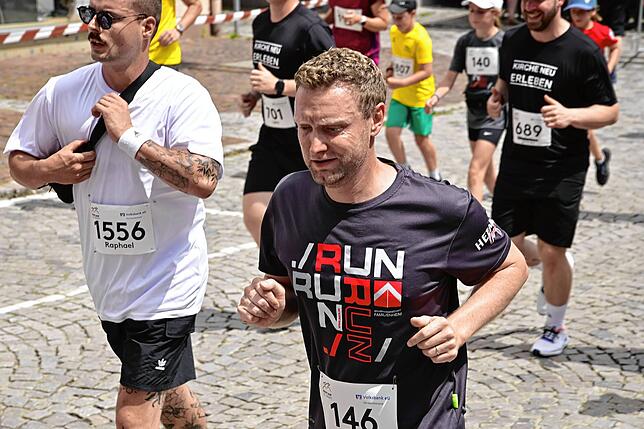 Bild 10: Sie laufen für den guten Zweck – Bilder vom Villinger Stadtlauf