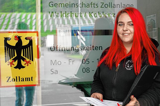 Bild 4: Kommen Sie mit auf eine Lastwagen-Fahrt in die Schweiz!