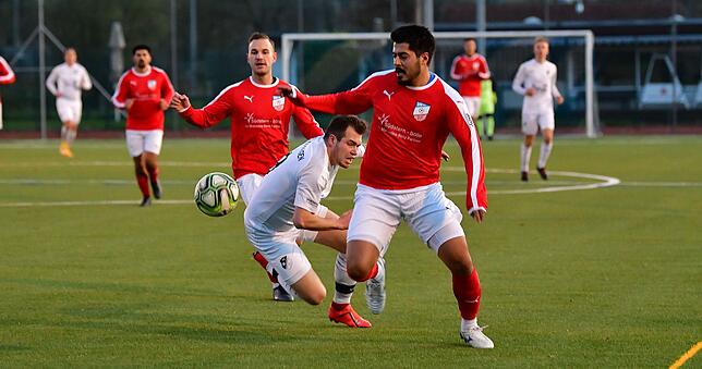 Bild 6: VfB Waldshut und FC Wittlingen trennen sich 3:3 im Spitzenspiel &ndash; und wir haben Bilder!