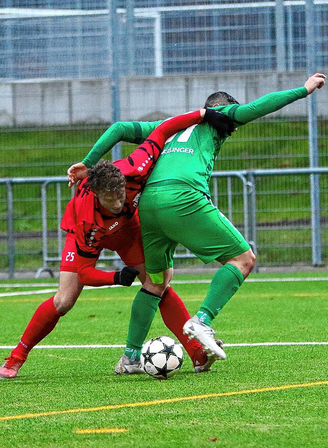 Bild 24: Der TSV Aach-Linz gewinnt sein letztes Spiel des Jahres mit 3:1. Wir haben die besten Bilder!