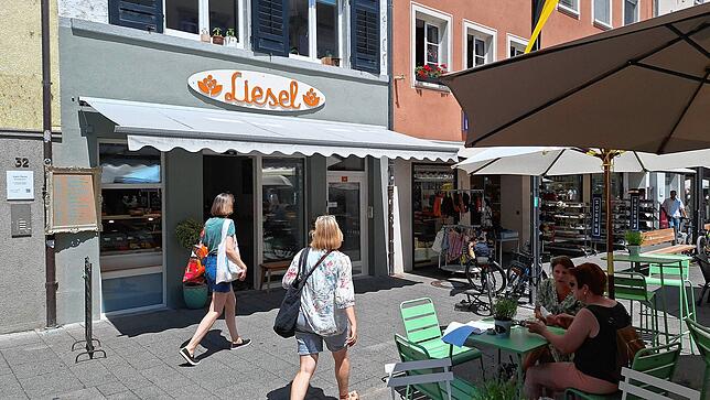 Die Bar Liesel auf der Marktstätte hat seit einigen Tagen geöffnet.