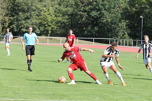 Bild 9: SV 08 Laufenburg gewinnt Spitzenspiel gegen FSV RW Stegen mit 2:1 &ndash; und wir haben die Bilder!