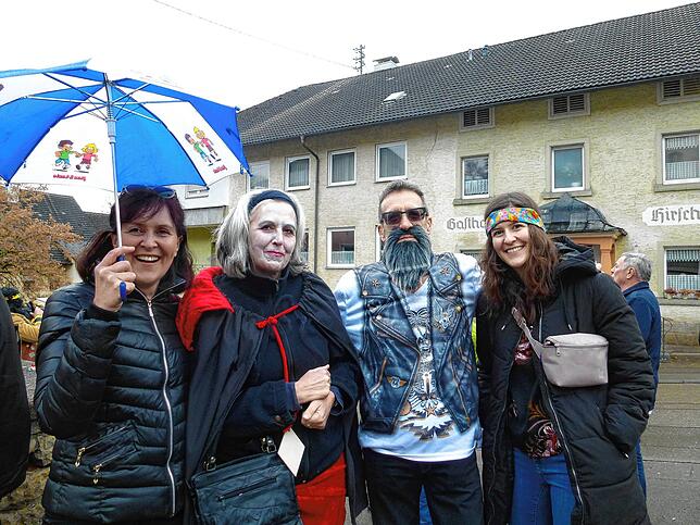 Bild 9: Bilder vom Umzug Mauchen