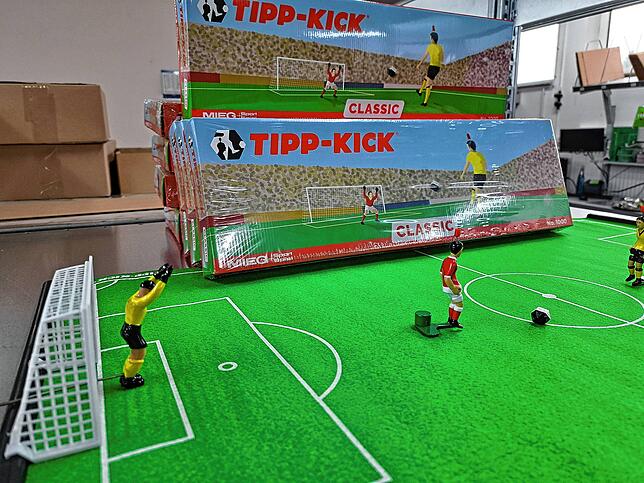 Tipp-Kick begeistert seit über 100 Jahren Jung und Alt.