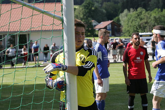 Bild 20: Dramatisches 2:1 gegen SV Berau: FC Hochrhein ist Meister &ndash; wir haben die Bilder!