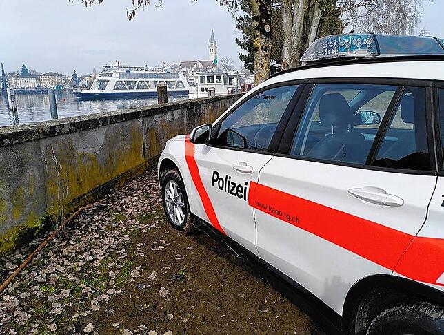 Die Polizei war mit einem Großaufgebot vor Ort.