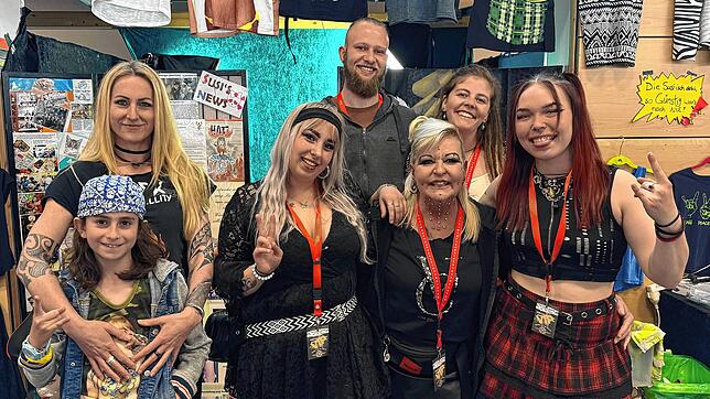 Das Team von „Susis Tattoo und Piercing“ aus Tiengen ist auch in diesem Jahr bei der Tattoo-Expo in der Stadthalle Tiengen dabei. Die ...
