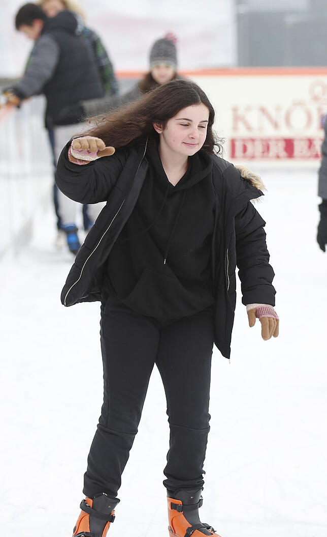 Bild 27: Bilder vom SÜDKURIER-Aktionstag auf der Blumberger Eisbahn