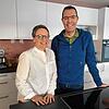 Carmen (50) und Michael (50) Wedele fühlen sich in ihrem neuen Zuhause im Riedpark sehr wohl und haben den Wechsel von einem ...