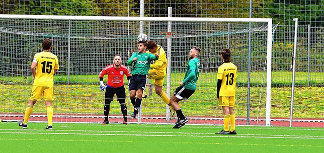 Bild 17: SV Schwörstadt siegt glücklich mit 1:0 beim FC Zell II &ndash; und wir haben Bilder!