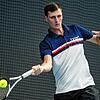 Konzentriert: Der Tiengener Tim Rühl trainiert fleißig für eine Profikarriere im Tennis.