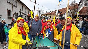 Die Familien Fritz, Graf und Siber zeigen diesmal ihre Fischfangkünste. Bilder: Wilfried Koch