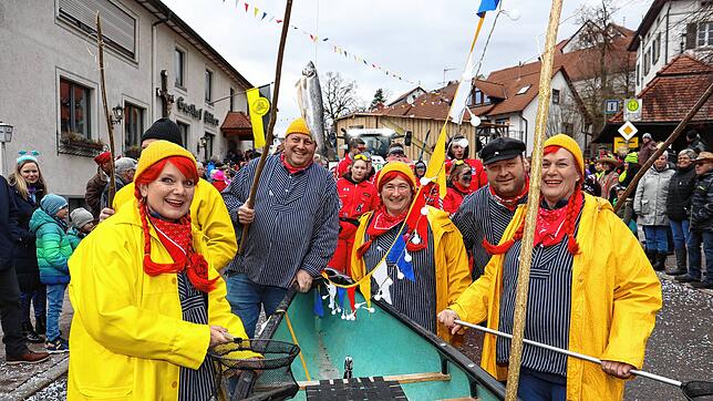 Die Familien Fritz, Graf und Siber zeigen diesmal ihre Fischfangkünste. Bilder: Wilfried Koch