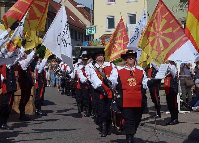 Einer der unbestrittenen Höhepunkte jedes Stadtfests ist der Auftritt des Markdorfer Fanfarenzugs.