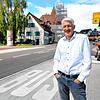 Sven Martin ist der Sprecher der Bürgervereinigung Allmannsdorf/Staad, der rund 450 Mitglieder angehören. Beim anhaltenden Widerstand ...