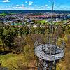Der Aussichtsturm hat eine bewegte Geschichte und früher konnte man ein Jahresabo für eine Mark kaufen, um den Turm jederzeit besteigen ...