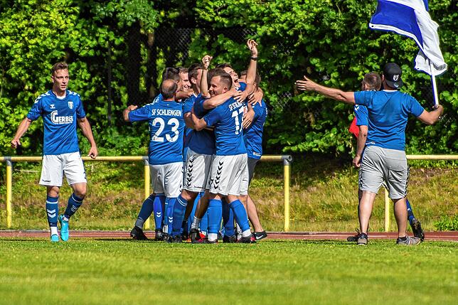 Bild 15: SF Schliengen gewinnt in der Bezirksliga-Relegation 4:0 beim FC 08 Bad Säckingen &ndash; wir haben Bilder!