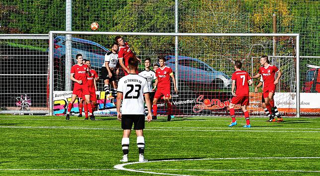 Bild 24: FC RW Weilheim setzt sich im Derby mit 5:3 gegen den FC Tiengen 08 durch &ndash; und wir haben Bilder!