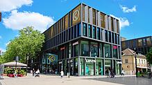 Im Cano kündigen sich in den kommenden Wochen einige Veränderungen an: Ein indisches Schnellrestaurant plant seine Eröffnung noch vor ...