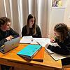 Die Engener Jugendgemeinderatsmitglieder Aaron Küchler, Alexa Stärk und Lydia Küchler (von links) bei der Planung für dieses Jahr.