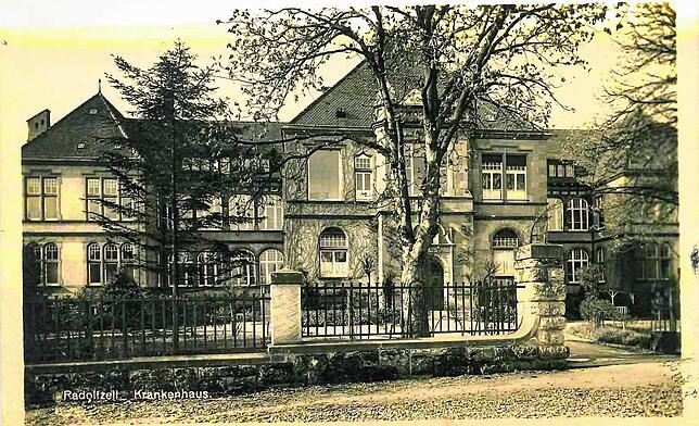 Das ursprüngliche Krankenhaus im Jahr 1906. Diesen Gebäudeteil könne man erhalten und weiternutzen. Dafür müssten aber auch die ...