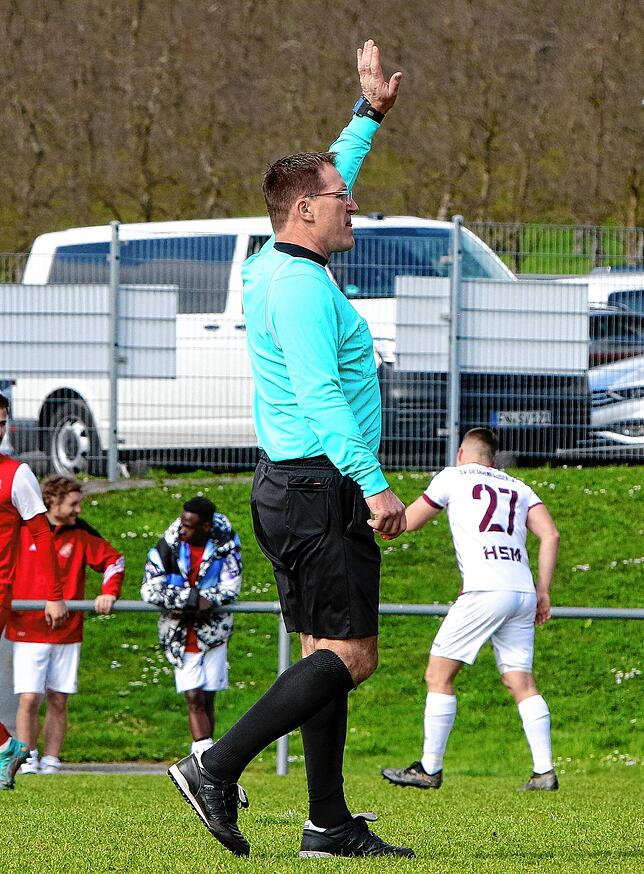 Bild 21: SV Deggenhausertal gewinnt Kellerderby gegen SG BAT mit 1:0. Wir waren mit der Kamera dabei!