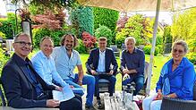 Volker Frede, Urs Bröcker, Klaus Hiestand, Mathias Urnauer, Karl Megerle und Ingrid Preysing (von links) sind sechs von neun Kandidaten ...