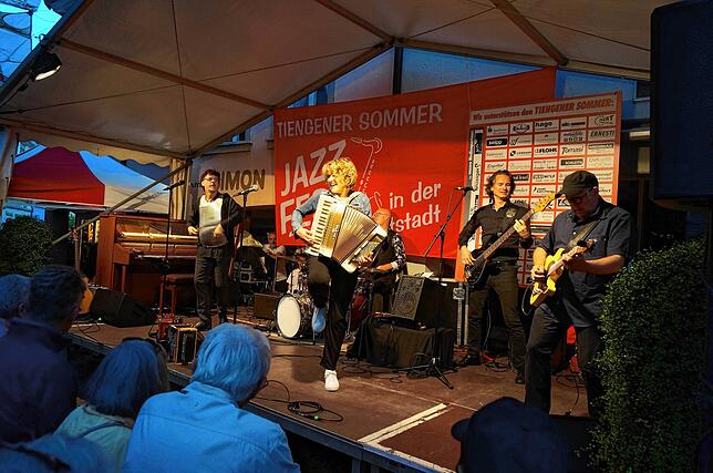 Bild 31: Tiengener Jazzfest verbreitet gute Laune
