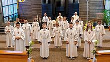 In der Kirchengemeinde St. Johann Baptist in Tennenbronn haben Amelie Hug, Simon Bader, Marcel Tätzsch, Igor Popowicz, Anna Broghammer, ...