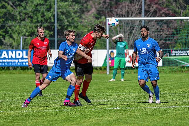Bild 11: TuS Stetten siegt mit 2:1 beim FC Hochrhein – und wir haben Fotos!