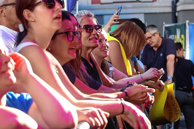 Bild 30: Open Air in Meersburg: Samu Haber verzaubert Fans