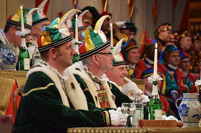 Bild 29: Bilder von der Narrengerichtsverhandlung gegen Annegret Kramp-Karrenbauer (1)