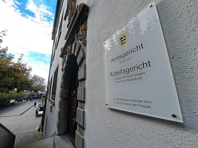 In dem Gebäude in der Seetorstraße ist nicht nur das Amtsgericht untergebracht, sondern auch die Kammern Radolfzell des Arbeitsgerichts ...
