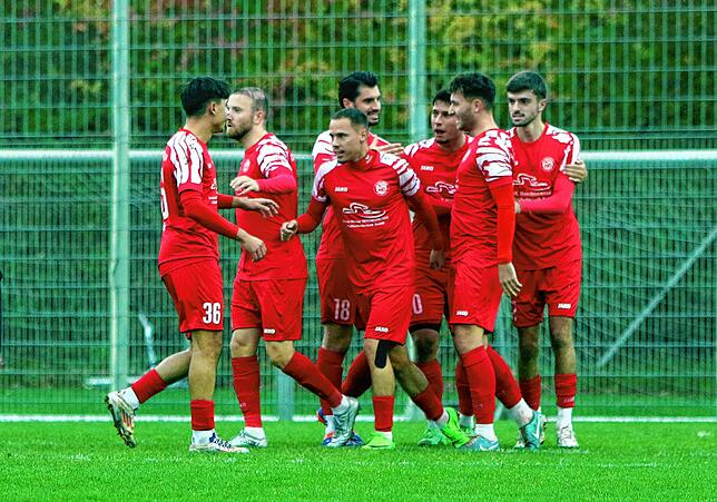 Bild 22: FC RW Salem gewinnt Landesligaspitzenspiel gegen FC Pfaffenweiler. Wir haben die besten Bilder!
