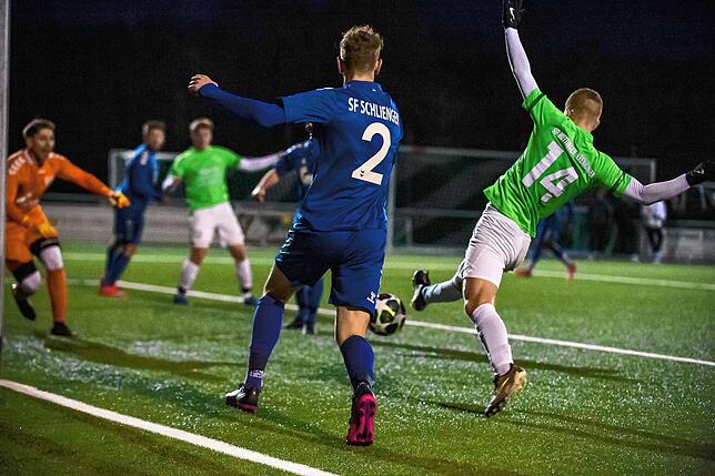 Bild 11: SG Mettingen/Krenkingen unterliegt den SF Schliengen mit 1:3 &ndash; und wir haben Bilder!