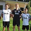Junge Hoffnungsträger verstärken die SG Kirchen-Hausen. Chefcoach Berkay Cakici (von links) mit Max Weber, Phil Burkarth, Justin Tay ...