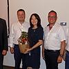 Bürgermeister Adrian Schmidle bei seiner dritten Amtsverpflichtung (von links): Landrat Martin Kistler, Adrian Schmidle, Christine ...