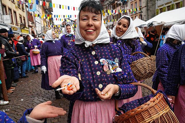Bild 9: Narren, Kostüme und Stimmung: Die Highlights des Narrentreffens in Waldshut in Bildern