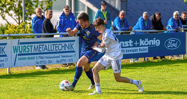 Bild 2: SG Höchenschwand besiegt den SV Albbruck mit 3:2 – und wir haben Fotos!