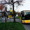 Die beiden Bushaltestellen an der Tourist-Information Gaienhofen werden mit neuen Haltestellen, einem Fahrradweg und einer Querungshilfe ...