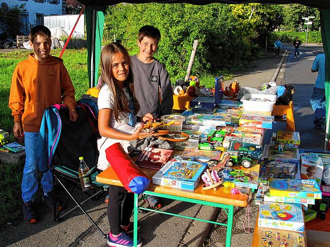 Bild 1: So schön war es auf dem Brunnenfest in Döggingen