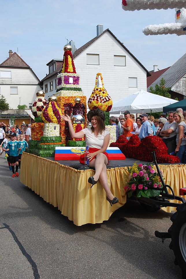 Die Landung auf dem roten Platz zeigt dieser Wagen.